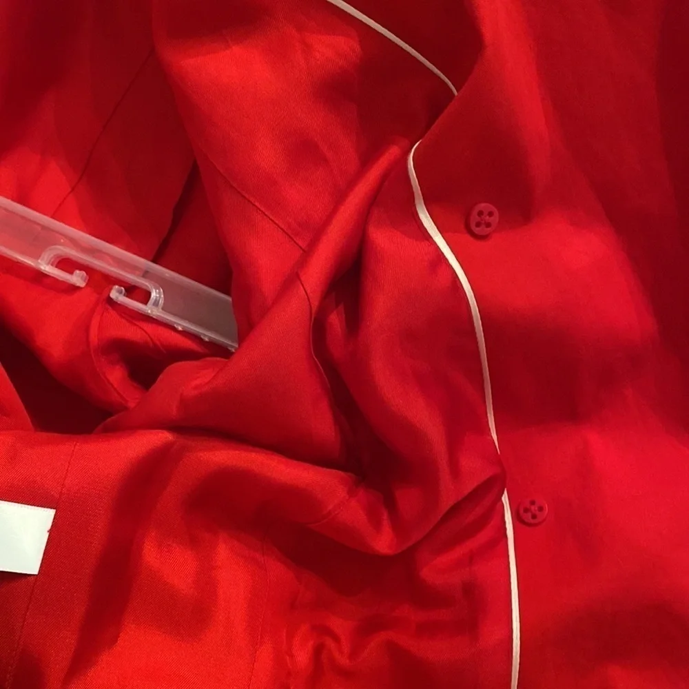 Banana republic red jacket, size small, 100% cotton. Lining is 100% acetate.